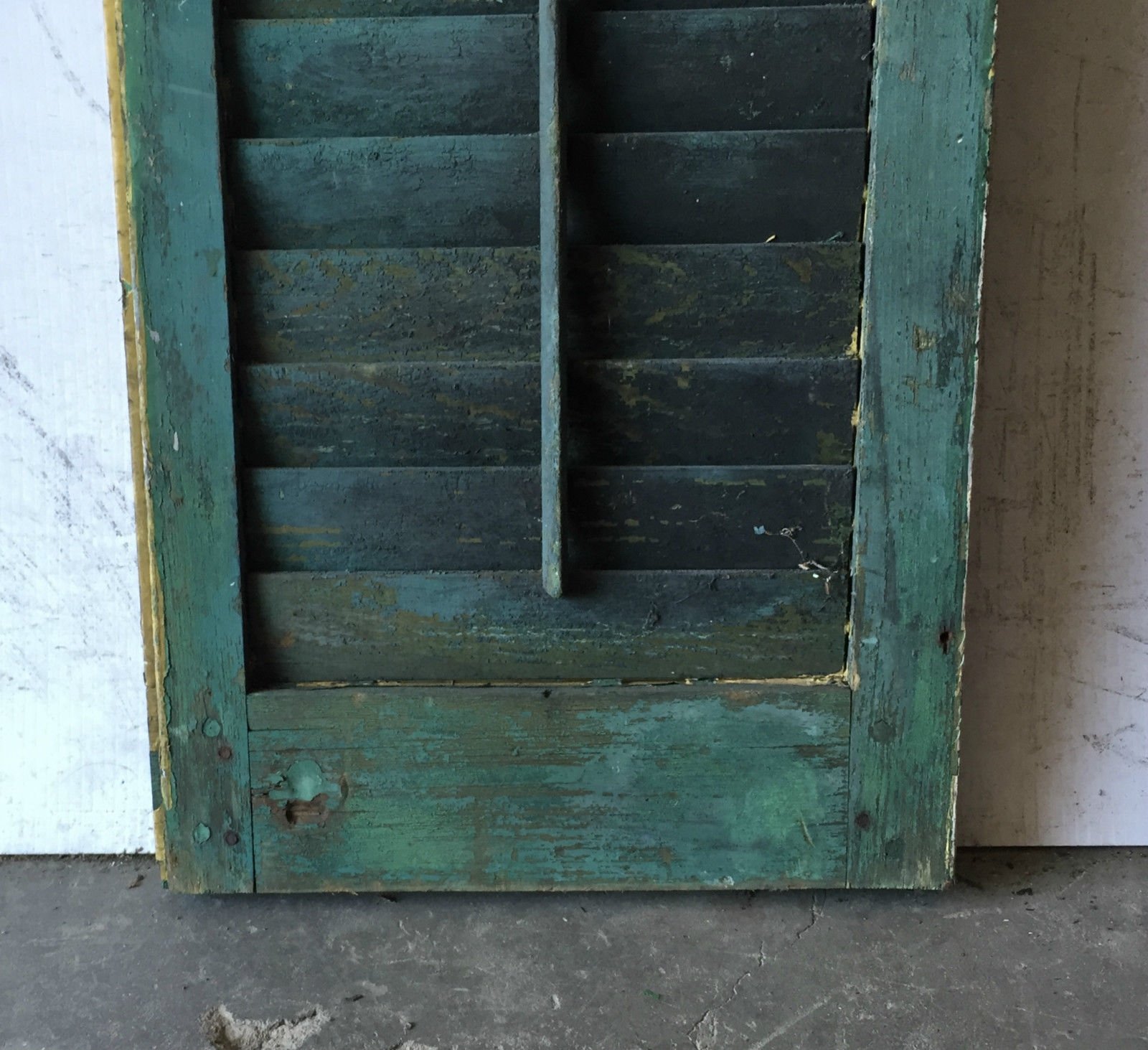 1 Vtg House Window Wood Louvered Shutter Shabby Old Chic 33