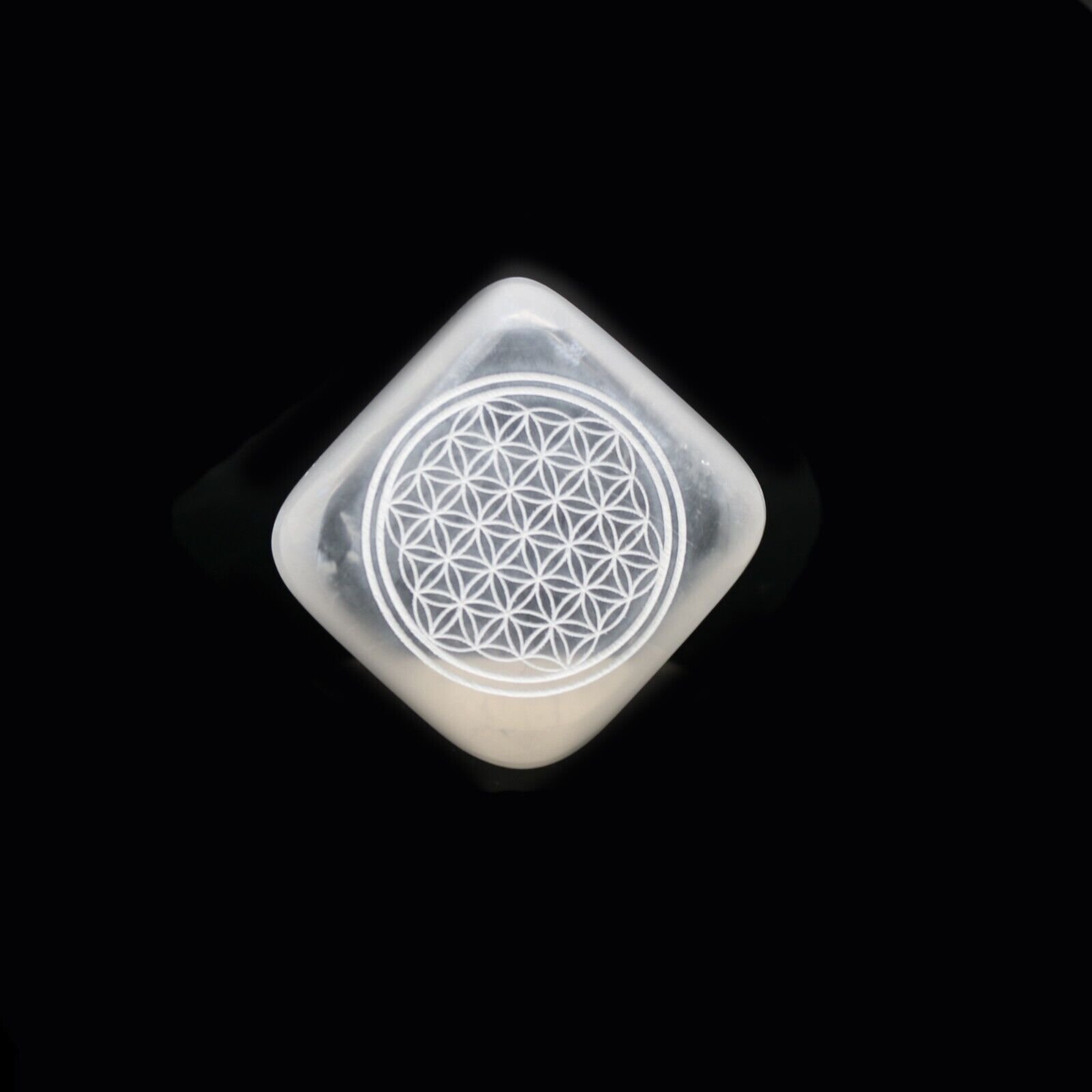 Decoración de cubo grabado con flor de vida de cristal de selenita - Imagen 7 de 8