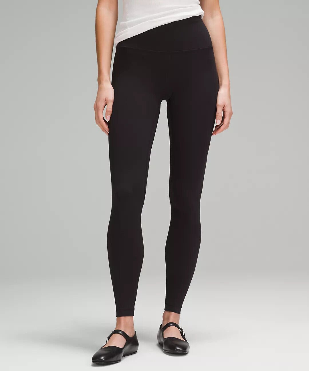 Pantaloni grattacieli lululemon Align™ 28", scegli la taglia. Nuovo con etichette - Foto 4 di 18