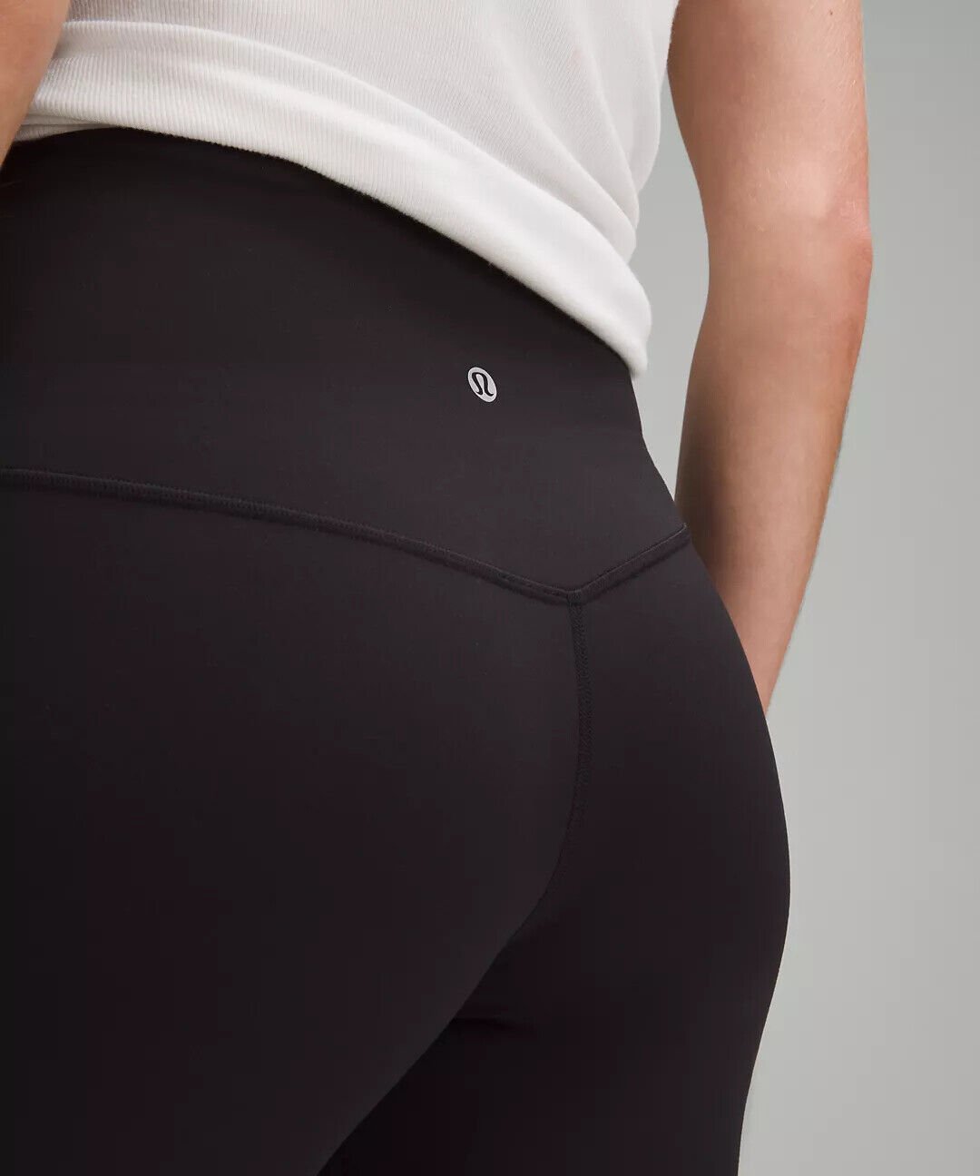 Pantaloni grattacieli lululemon Align™ 28", scegli la taglia. Nuovo con etichette - Foto 7 di 18