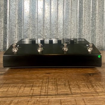 Fractal Audio VP4 Virtual Pedalboard Guitar Bass Multi Effect